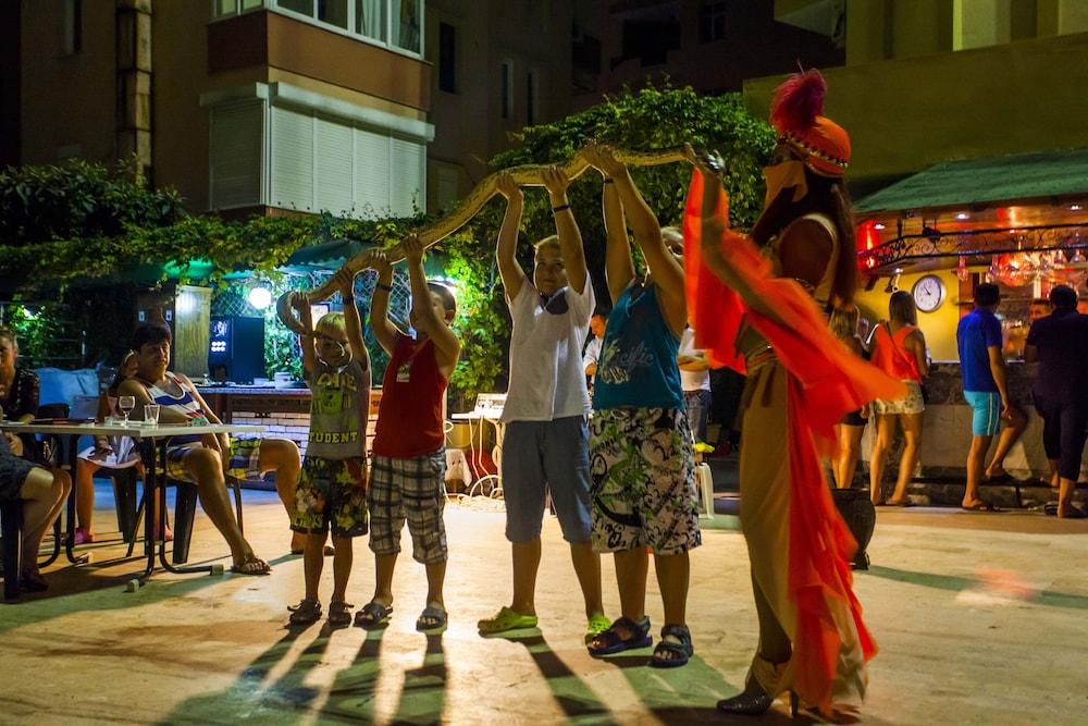 Kleopatra Beach Hotel Alanya Ngoại thất bức ảnh